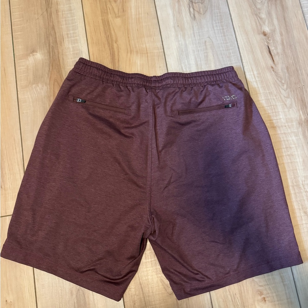 Men's Vuori Sunday Performance Short Size L - Picture 2 of 2